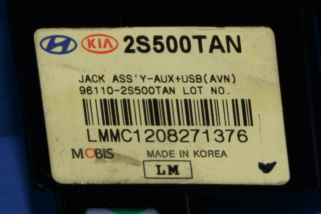 Bilstereo diverse til Hyundai Ix35 2010-2015 (HYUNDAI|96110-2S500|)