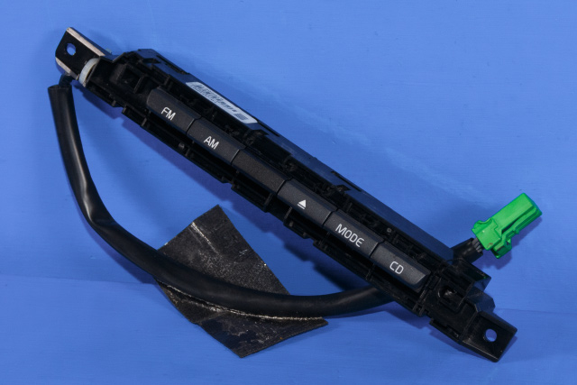 Bilstereo betjeningspanel til Volvo XC60 2008-2013 (Type I, Fase 1) (VOLVO|31300019|)