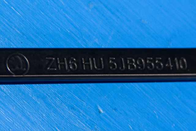 Viskerarm frontrute høyre til Škoda Rapid 2012-2019  (VAG|5JB 955 410|)