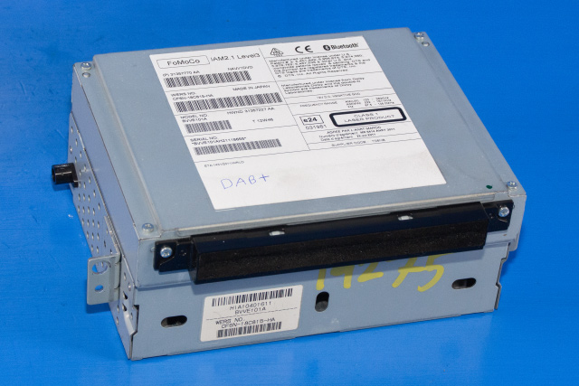 Bilstereo navigasjon spiller til Volvo V60 2010-2013 (Type I, Fase 1) (VOLVO|31357770|CF6N-18C815-HA|)