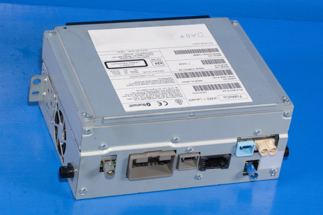 Bilstereo navigasjon spiller til Volvo V60 2010-2013 (Type I, Fase 1) (VOLVO|31357770|CF6N-18C815-HA|)