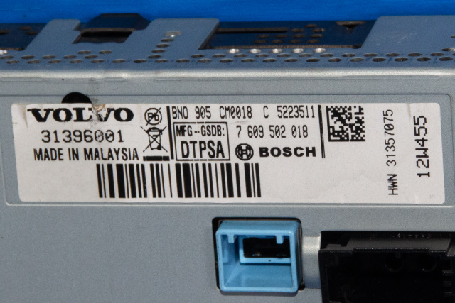 Bilstereo navigasjon skjerm til Volvo V60 2010-2013 (Type I, Fase 1)  (BOSCH|7 609 502 018|31396001|)