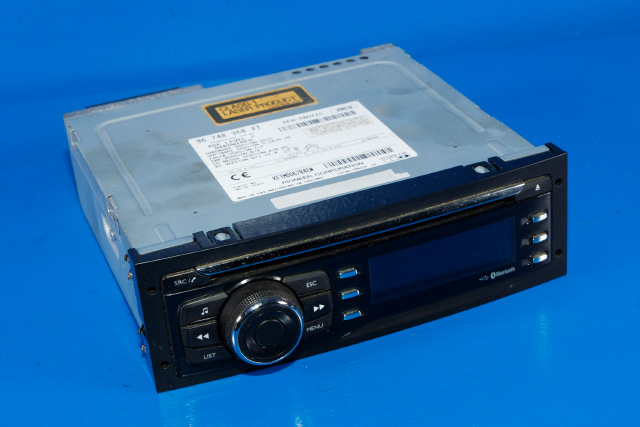 Bilstereo til Peugeot iOn 2011-2020 (PEUGEOT|96 748368 XT|)
