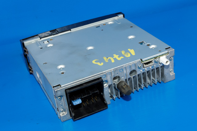 Bilstereo til Peugeot iOn 2011-2020 (PEUGEOT|96 748368 XT|)