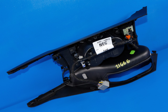 Dashbord koppholder til Ford Kuga 2013-2019  