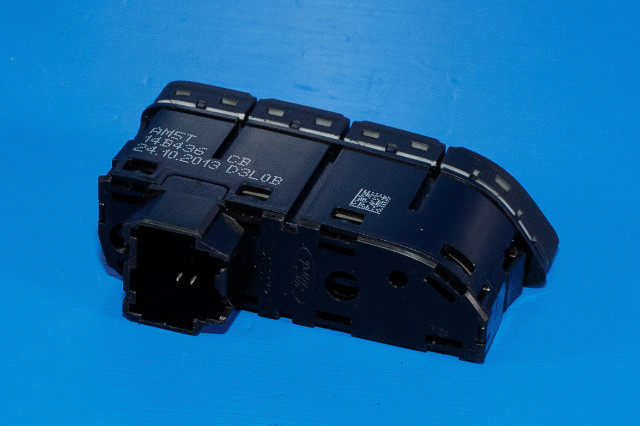 Bryter diverse til Ford Kuga 2013-2019  (FORD|AM5T-14B436-CB|)