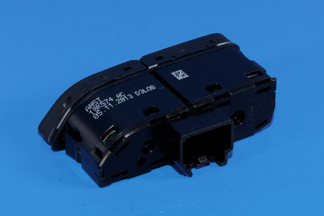 Bryter rutevarme til Ford Kuga 2013-2019  (FORD|AM5T-18K574-AC|)