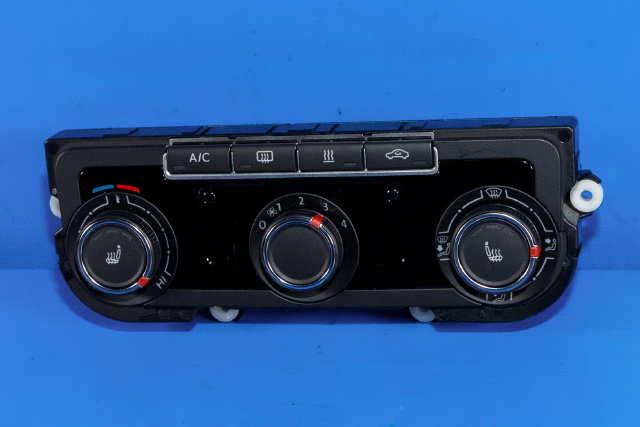 Varmeapparat betjening til VW Caddy 2015-2020 (Type III, Fase 3) (HELLA|5HB 012 108-73|1K8 907 426 AQ|)