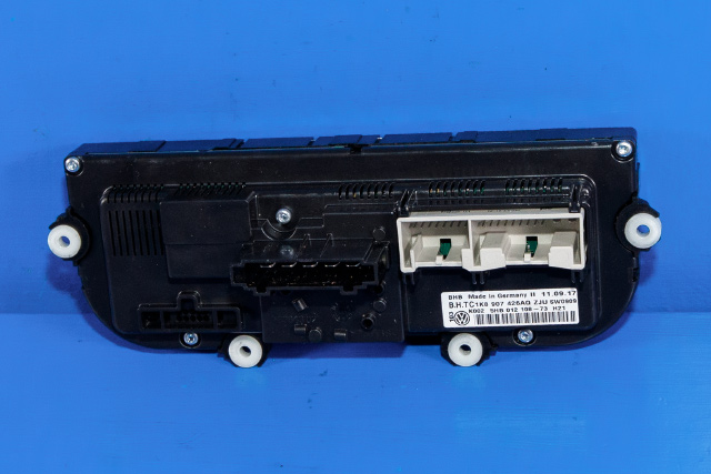 Varmeapparat betjening til VW Caddy 2015-2020 (Type III, Fase 3) (HELLA|5HB 012 108-73|1K8 907 426 AQ|)