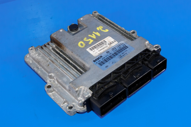 Styreenhet motor til Mercedes Citan, 2012-2021 (W415) (W415) (BOSCH|0 281 030 973)