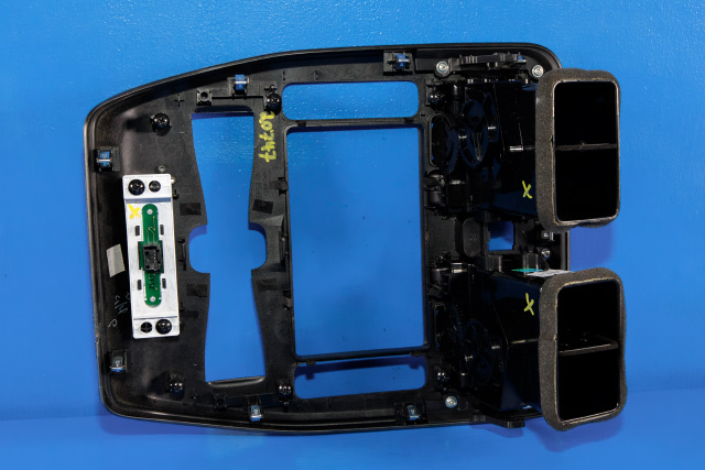 Dashbord friskluftdyse midtkonsoll til Nissan Leaf 2011-2017 (Type I)  