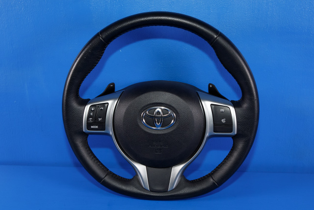Airbag ratt til Toyota Verso-S, 2011-2015 (COMBI) (COMBI)