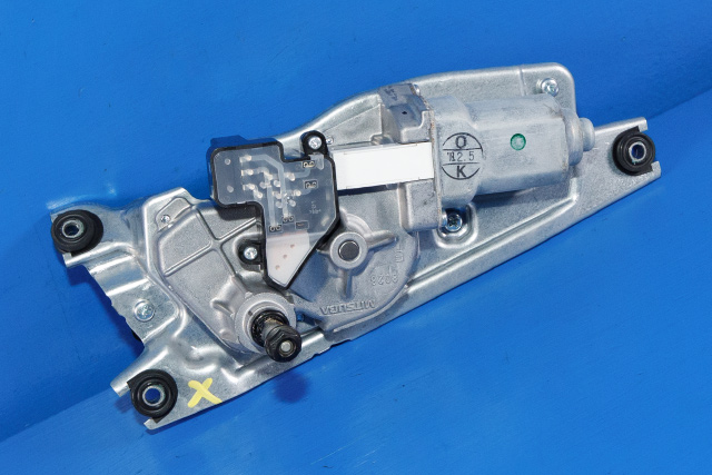 Viskermotor bakrute til BMW 2-Serie, Active/Gran Tourer, 2014-->> (F45/F46) (F45/F46) (BMW|7 442 325)
