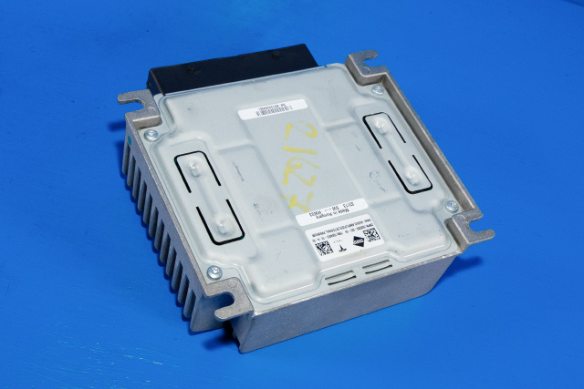 Bilstereo forsterker til Tesla Model S 2013-2016 (Fase 1) (TESLA|1004833-10-A|)