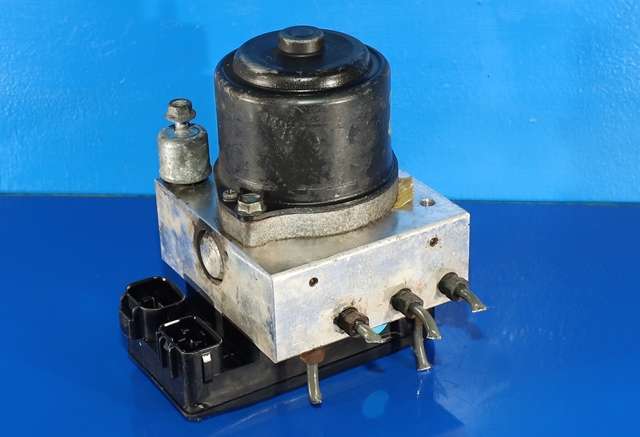 ABS sentral til Toyota Hiace, 2007-2012 (Fase 3)  (TOYOTA|44510-26030)