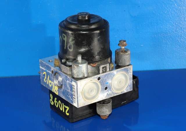ABS sentral til Toyota Hiace 2007-2012 (Fase 3) (TOYOTA|44510-26030|)