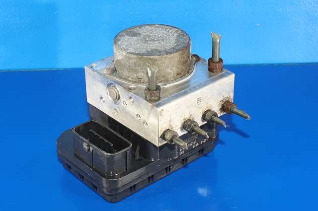 ABS sentral til Toyota iQ, 2009-2014 (ADVICS|116040-30021)
