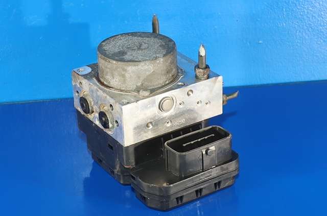 ABS sentral til Toyota iQ 2009-2014 (ADVICS|116040-30021|44540-74011|)