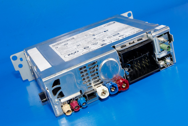 Bilstereo navigasjon til BMW 2-Serie, Active/Gran Tourer 2014-->> (F45/F46) (F45/F46) (BMW|8 720 691|)