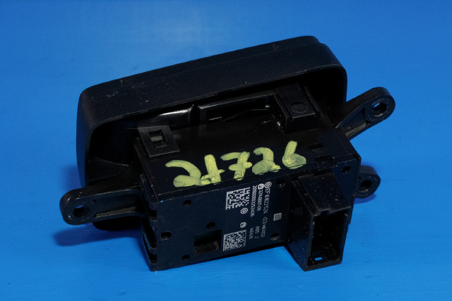 Bryter elektrisk håndbrekk/parkbrems til BMW 2-Serie, Active/Gran Tourer 2014-->> (F45/F46) (F45/F46) (BMW|6 822 524|)