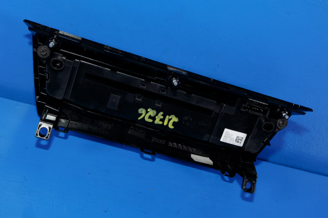 Bilstereo betjeningspanel til BMW 2-Serie, Active/Gran Tourer 2014-->> (F45/F46) (F45/F46) (BMW|9 371 457|)