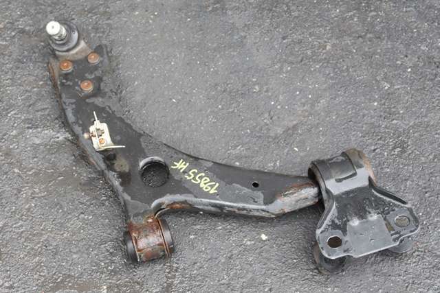 Bærebru høyre foran nedre til Volvo V40, 2012-2019