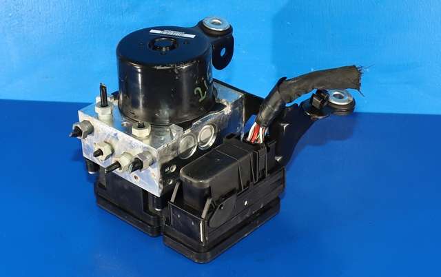 ABS sentral til Volvo XC60, 2008-2013 (Type I, Fase 1) (VOLVO|P30681619)