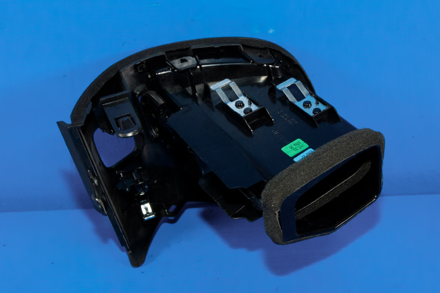Dashbord friskluftdyse venstre til Nissan Leaf 2011-2017 (Type I)