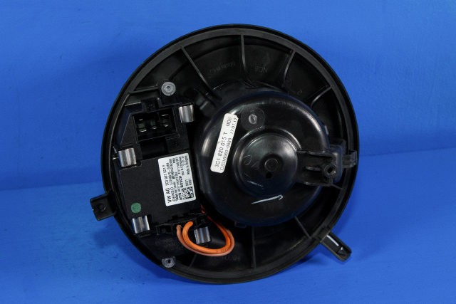 Varmeapparat motor til VW Passat 2011-2015 (B7) (B7) (VAG|3C1 820 015 T|)