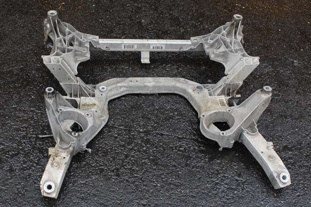 Travers foran hoved til BMW 5-Serie 2010-2017 (F10/F11) (F10/F11) (BMW|6 799 321|)