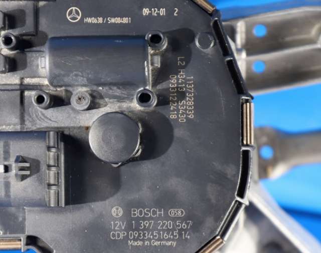 Viskermotor frontrute komplett m/overføring til Mercedes E-Klasse 2009-2013 (Fase 1) (W212) (W212) (BOSCH|1 397 220 567|)