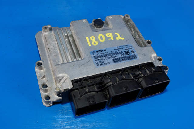 Styreenhet motor til Citroën C3, 2010-2016 (Type II)  (BOSCH|0 281 030 547)