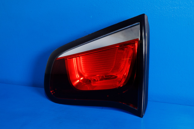 Baklykt høyre indre til Citroën C3, 2010-2016 (Type II)  (CITROEN|98 039342 80)