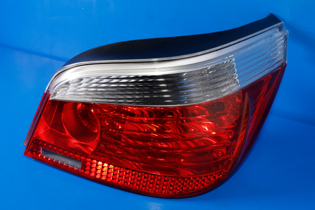 Baklykt høyre til BMW 5-Serie, 2003-2010 (E60/E61) (E60/E61) (BMW|6 910 768)