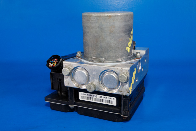 ABS sentral til BMW 5-Serie 2003-2010 (E60/E61) (E60/E61) (BOSCH|0 265 234 134|34.51-6 758 743|)
