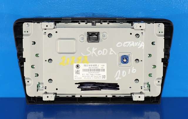 Bilstereo navigasjon betjeningspanel til Škoda Octavia 2013-2016 (Type III, Fase 1)  (VAG|5E0 919 605 J|)