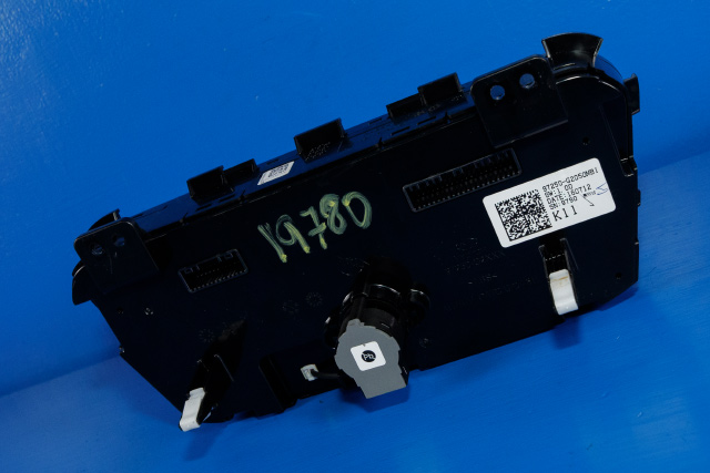 Varmeapparat betjening til Hyundai Ioniq Hybrid 2016-2019 (Fase 1)  (HYUNDAI|97250-G2050MBI|)
