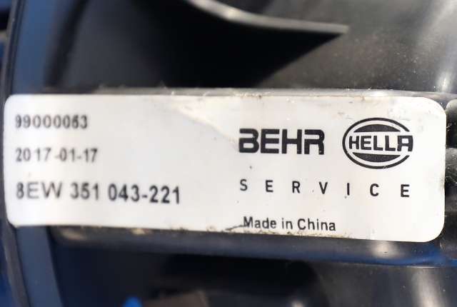 Varmeapparat motor til VW Passat 2011-2015 (B7) (B7) (BEHR|8EW 351 043-221|)