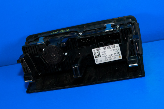 Varmeapparat betjening til Audi A1 2010-2014 (Type I, Fase 1) (VAG|8X0 820 043 C|)