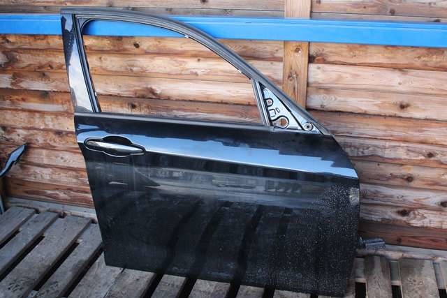 Dør høyre foran til BMW 1-Serie, 2011-2015 (Fase 1) (F20/F21) (F20/F21) 