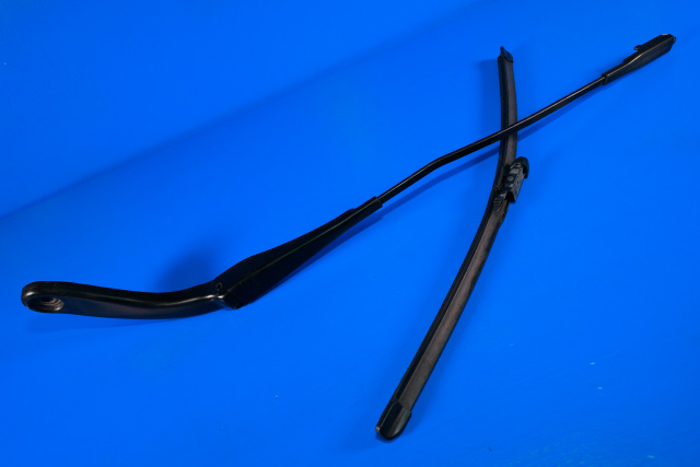 Viskerarm frontrute høyre til BMW 3-Serie, 2012-2018 (F30/F31/F34) (F30/F31/F34)