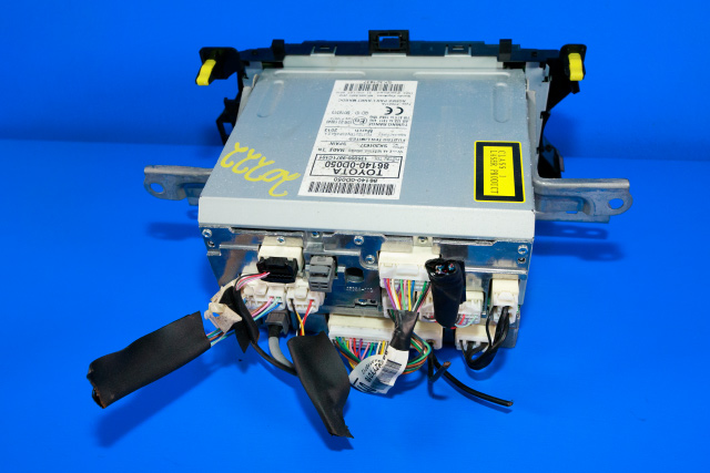Bilstereo navigasjon til Toyota Yaris 2012-2014 (Type III, Fase 1)  (TOYOTA|86140-0D050|)