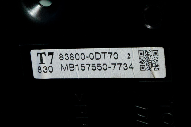 Instrumentpanel til Toyota Yaris 2012-2014 (Type III, Fase 1)  (DENSO|157550-7734|83800-0DT70|)