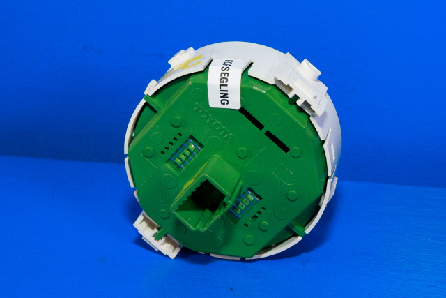 Bryter nødblink til Toyota Yaris 2012-2014 (Type III, Fase 1) (TOYOTA|83950-0D080|)