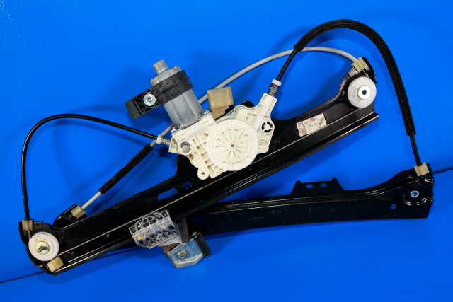 Ruteheis høyre foran til BMW 5-Serie 2003-2010 (E60/E61) (E60/E61) (BMW|6 981 142|)