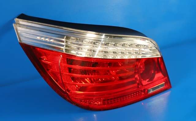 Baklykt venstre til BMW 5-Serie 2003-2010 (E60/E61) (E60/E61)