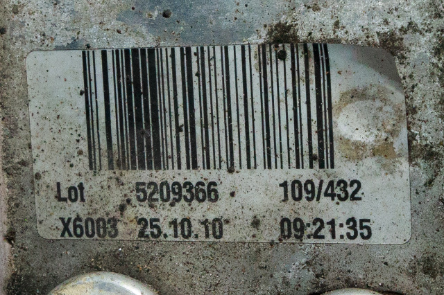 Oljekjøler til Jaguar XF 2008-2015 (X250) (X250) (JAGUAR|AW83-7A095-AA|)