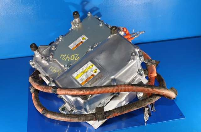 Inverter hybrid til Mitsubishi Outlander 2015-->> (Type III, Fase 2) (MITSUBISHI|9410A098|)
