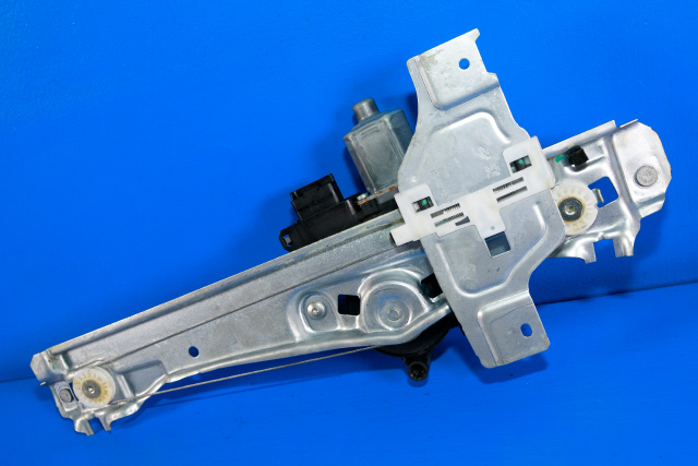 Ruteheis høyre bak til Peugeot 2008 2013-2019 (Type I)  (BOSCH|0 130 822 970|98 164014 80|)