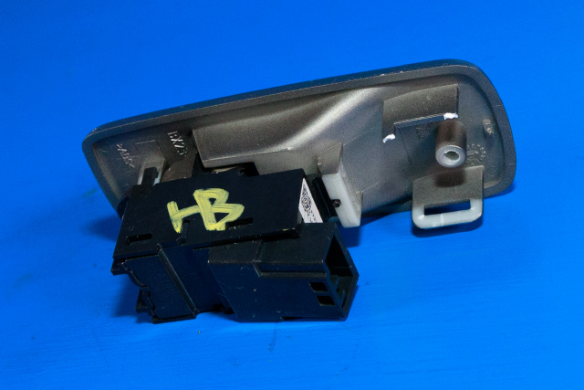 Bryter ruteheis til Jaguar XF 2008-2015 (X250) (X250) (JAGUAR|AX23-14717-AA|)